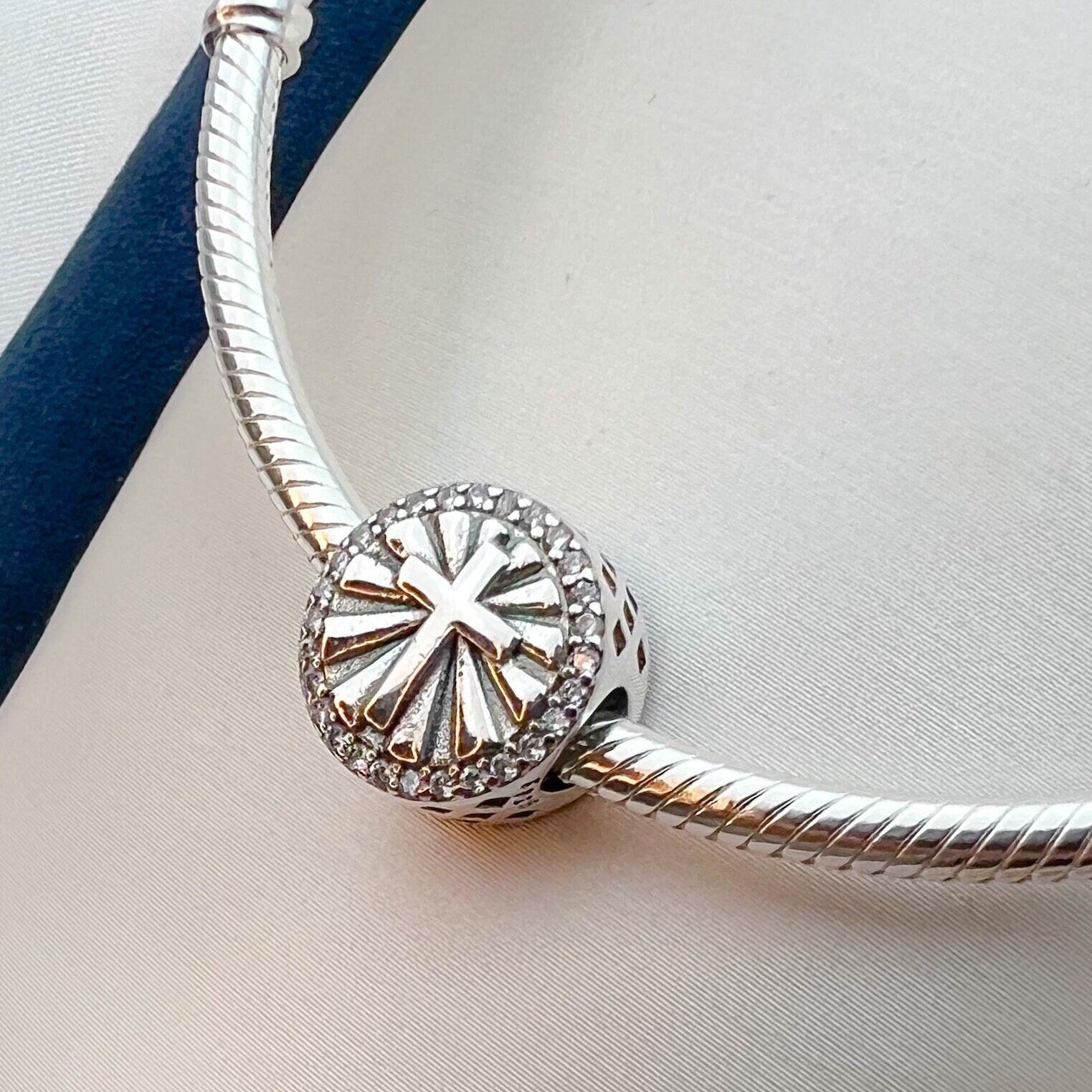 Elegant Sterling Silver Praying Hands Charm with White Zircons – Perfect for Pandora Bracelets