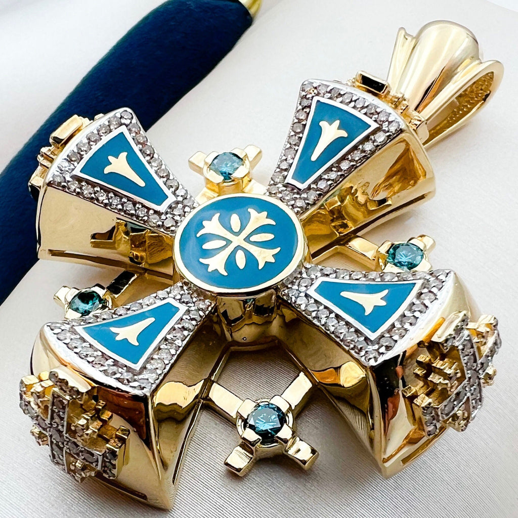 Jerusalem Cross Pendant | 14k Gold with 124 VVS Blue and White Diamonds | A Divine Symbol of Faith and Heritage