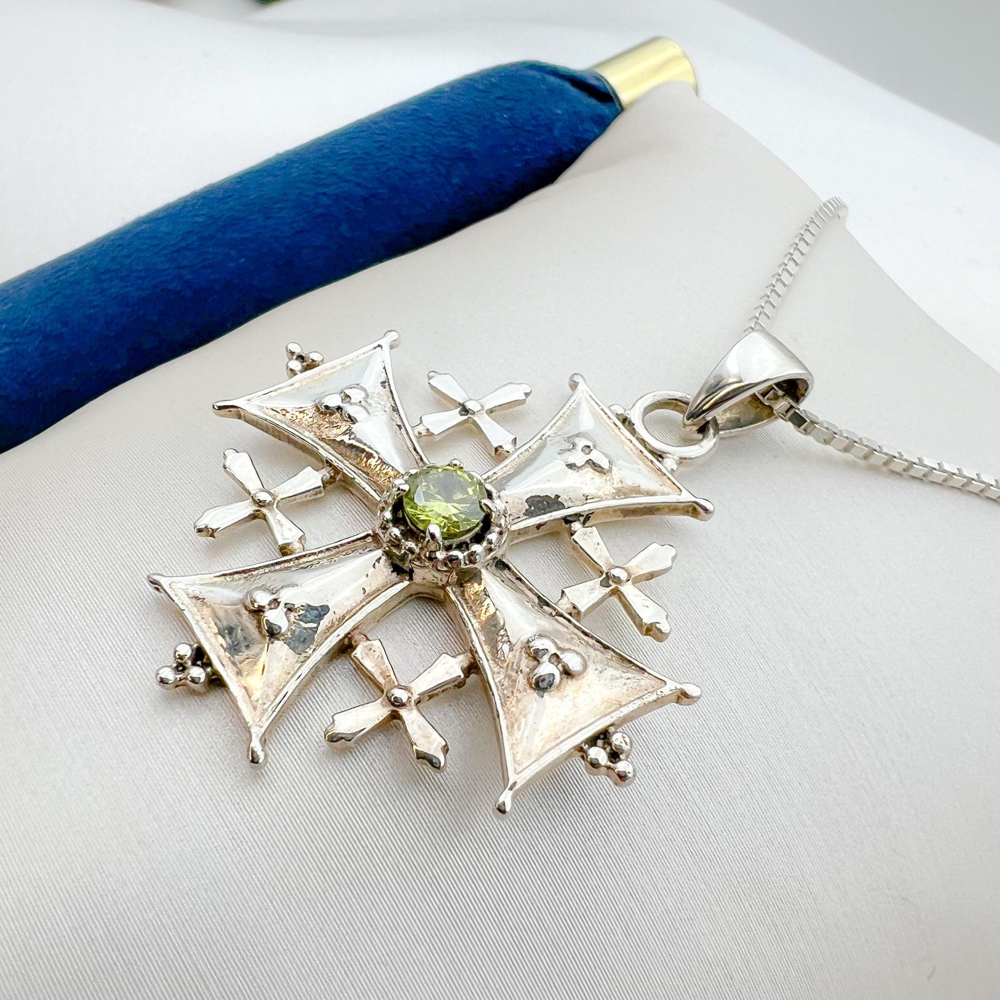 Holy Land Jerusalem Cross Pendant - Silver 925 with Peridot Stone and Chain