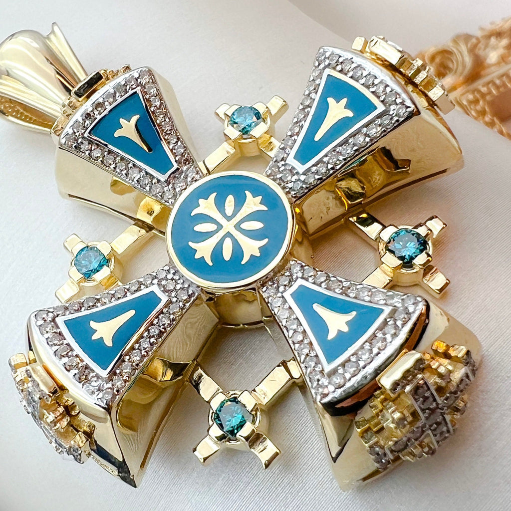 Jerusalem Cross Pendant | 14k Gold with 124 VVS Blue and White Diamonds | A Divine Symbol of Faith and Heritage