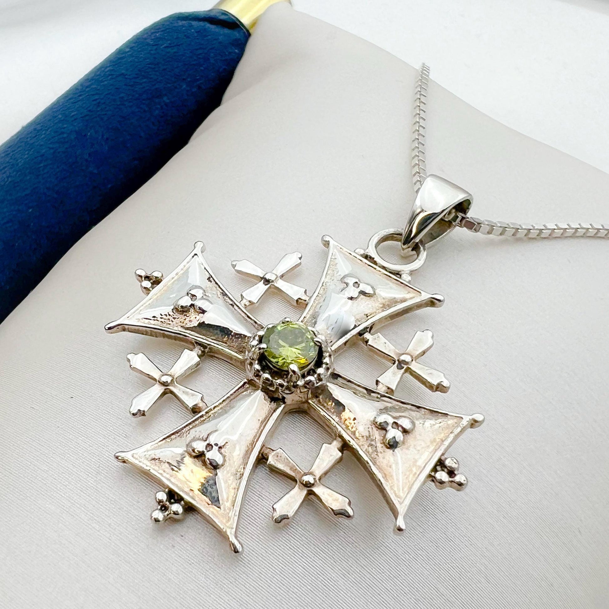 Holy Land Jerusalem Cross Pendant - Silver 925 with Peridot Stone and Chain