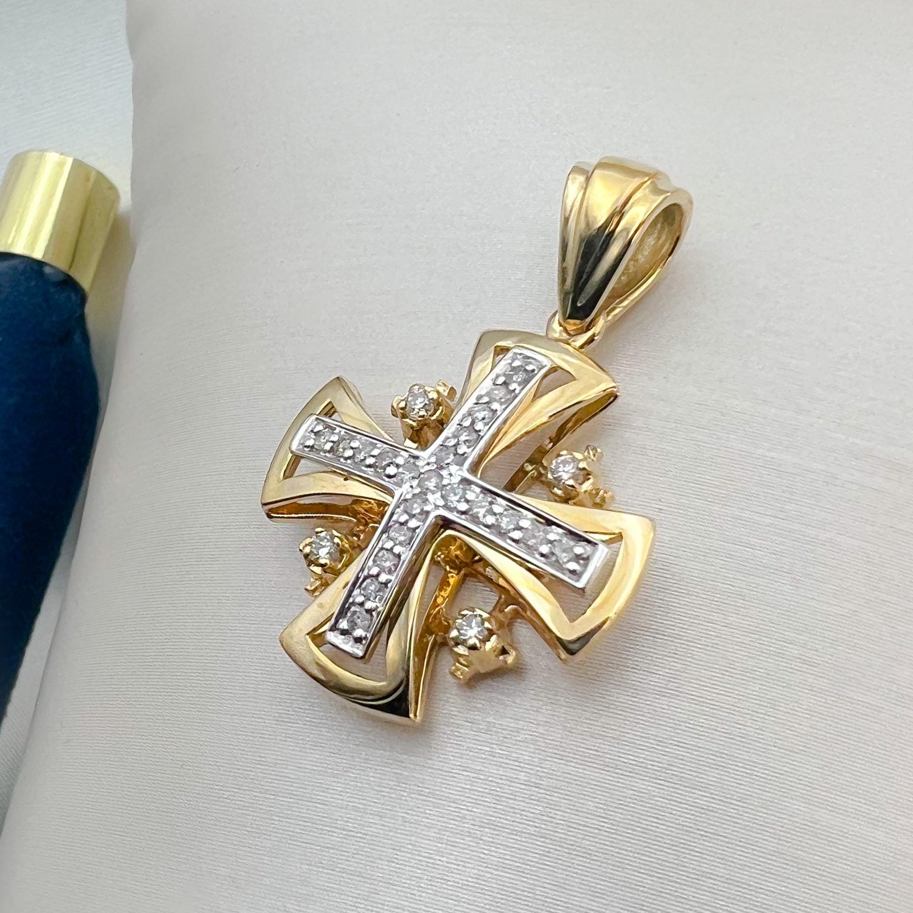 Jerusalem Cross Pendant | Faith and Elegance in 14k Gold with 25 Diamonds 0.35ct