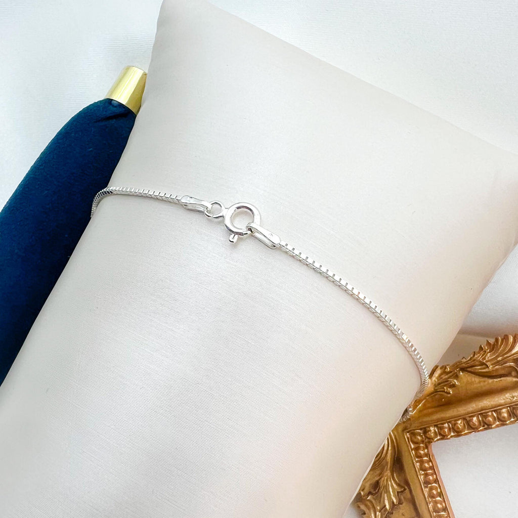 Thin Box Chain Necklace in Silver 925