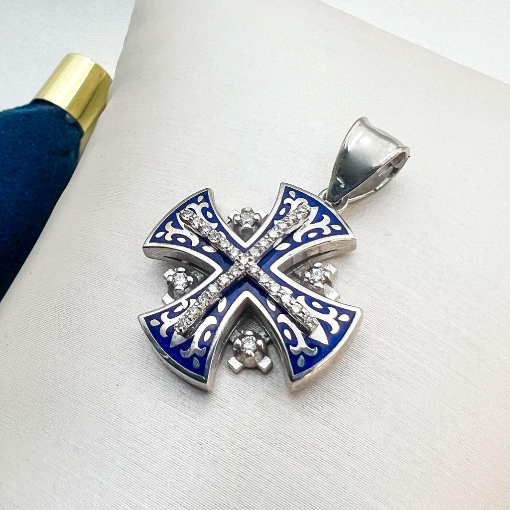Jerusalem Cross Pendant | Faith and Elegance in 14k Gold with 29 Sparkling Diamonds 0.29ct